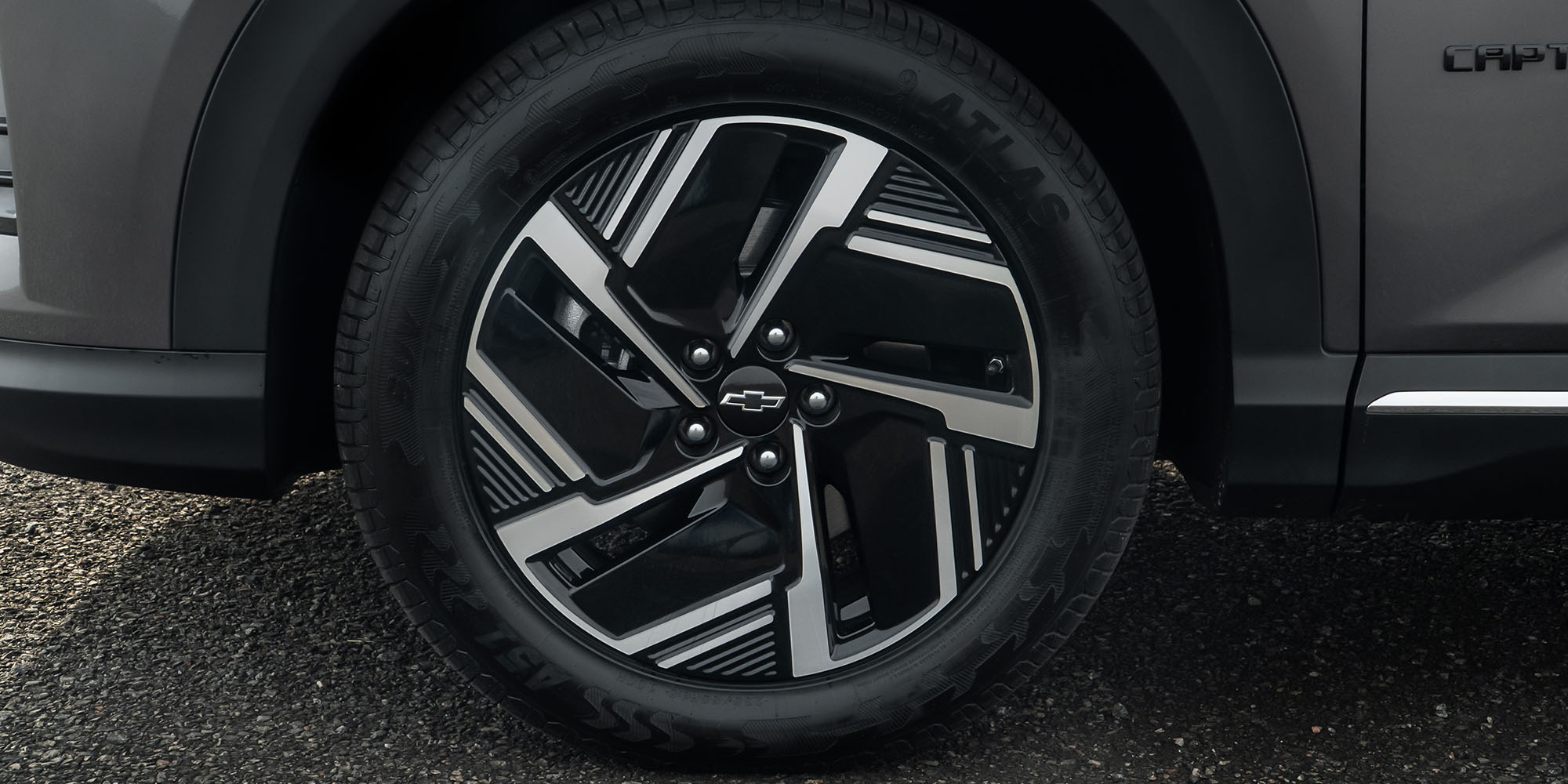 Rin en aluminio bitono Chevrolet Captiva EV